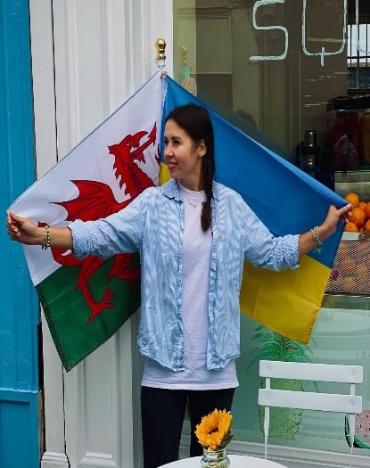 Ukrainian refugee returns to Wales after Christmas philanthropy