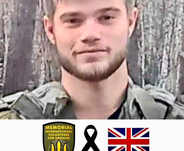 Ukraine volunteer 'died a hero'