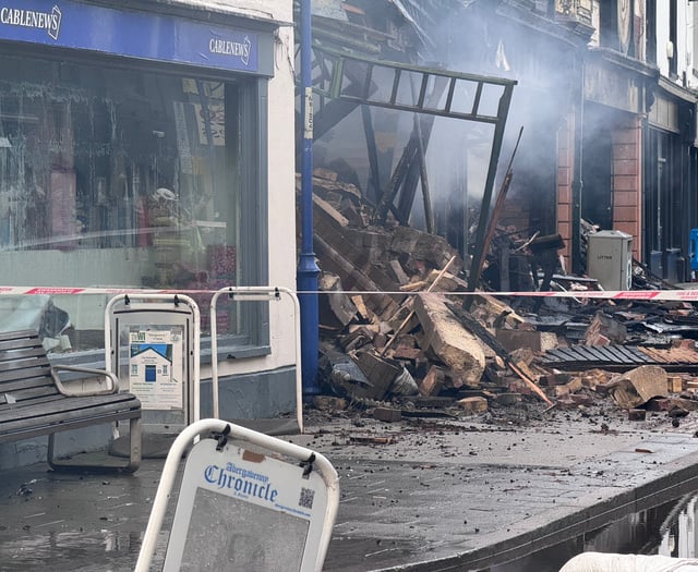 
Police say there's no evidence that Frogmore St fire was deliberate