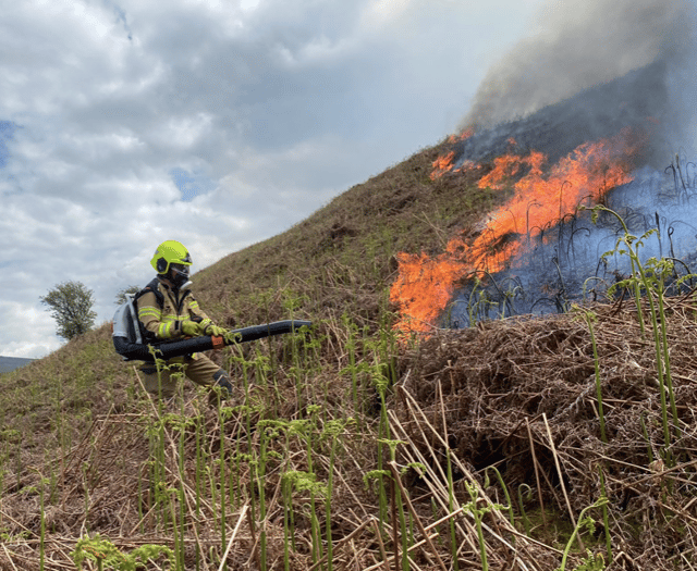 Firefighters battle Cwmdu wildfire