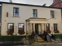 Usk restaurant allowed to stay open until gone 1am on weekends 