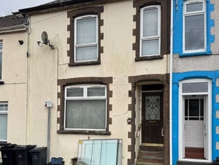 Ebbw Vale house: £25k auction opportunity