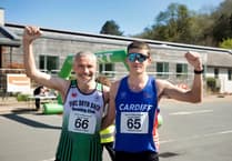 Henry beats dad to Dash title and record