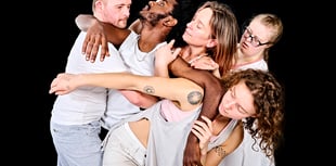 Storytelling by Humans Move: Let Life Dance