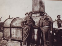 
Memories of liberating the concentration camp Bergen-Belsen 