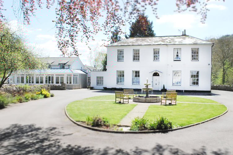 Whitchurch House