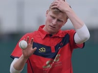 Glam's Morris on song with ball, but Pont prevail