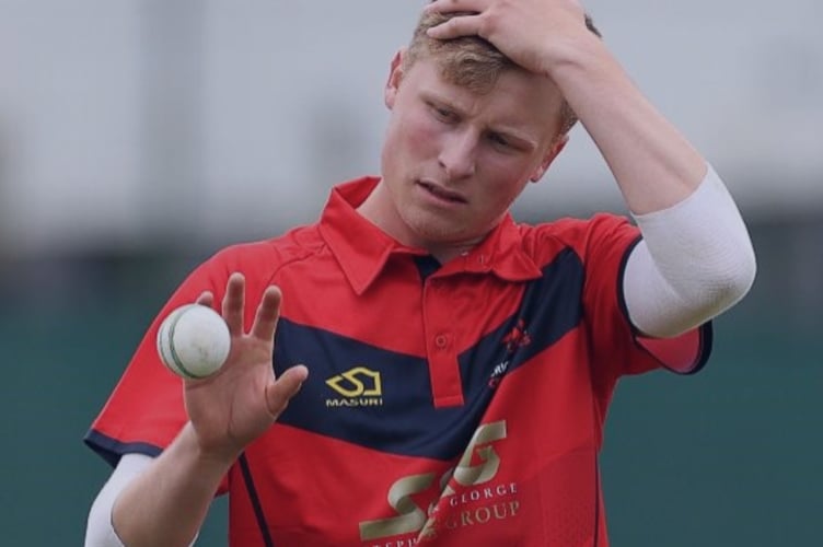 Glamorgan CCC's Ben Morris took three wickets for Aber