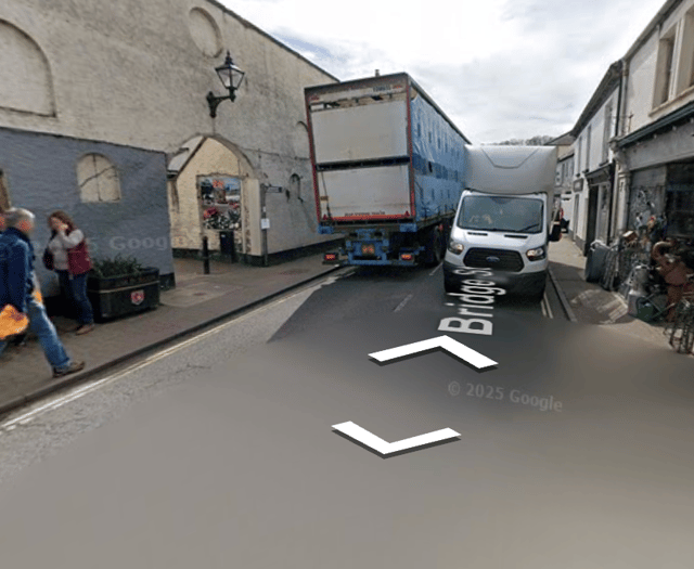 Usk air quality monitoring improves for tenth year