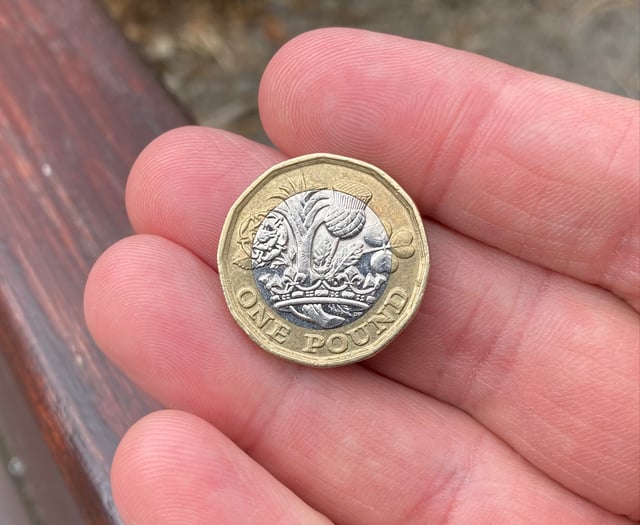 £1 bus fares for Welsh youth