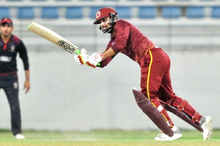 Tamoor Zafar fired 102 for Usk 1sts.