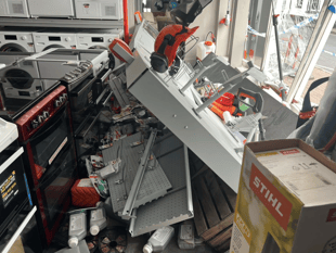 Over £6,000 of goods stolen from Webbs of Crickhowell in ram raid