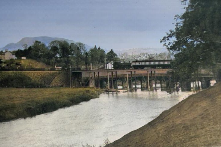 Train crossing Llanfoist Bridge