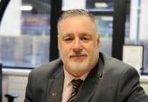 Blaenau Gwent and Torfaen in staff sharing move