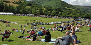 Show and go as Ford pips Turner to Llanthony title