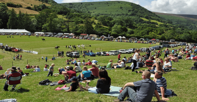 Llanthony Show was the backdrop for the latest fell race on Saturday