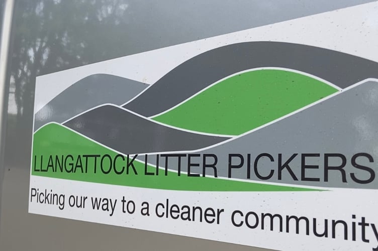 Llangattock litter pickers