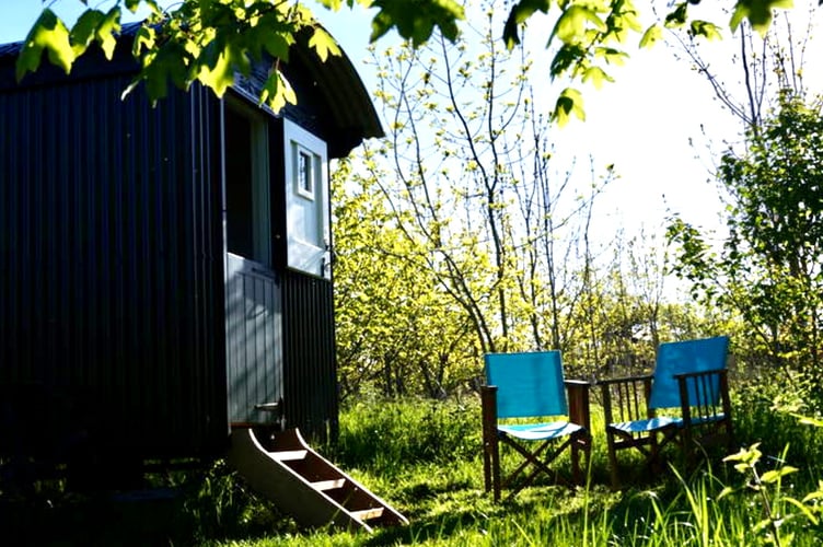 Councillors have rejected a bid for a shepherds hut glamping site at Hardwick