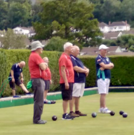 Gilwern bowlers downed Oakdale on Saturday