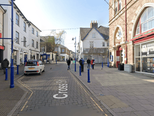 Gas works to close two Abergavenny streets