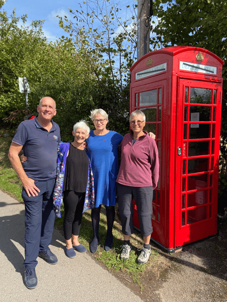 Bryn y Gwenin phone box