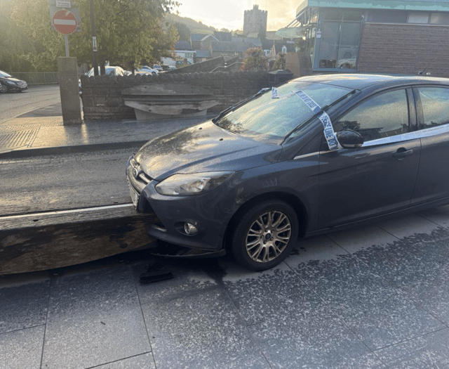 Car ploughs into bench outside popular town centre pub