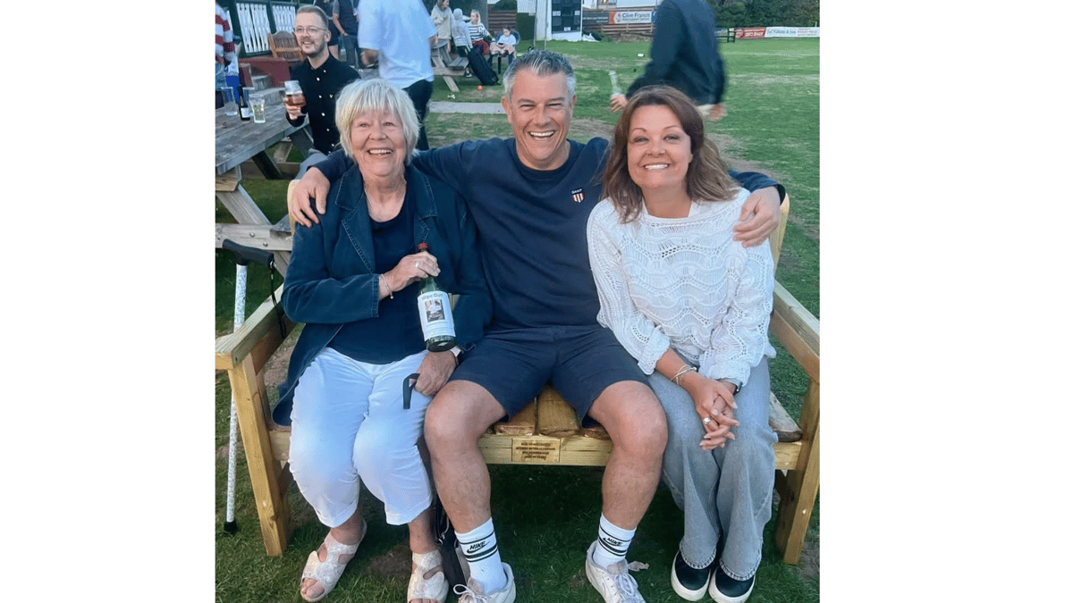 Festival Day, Benches and Awards Honour Abergavenny CC Legends and ...