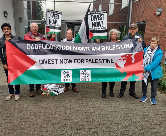Council votes to consider its investments amid Gaza review