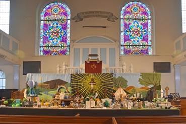Salvation Army knitted display United Reform Church