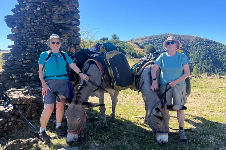 Cath and Jude on the trek