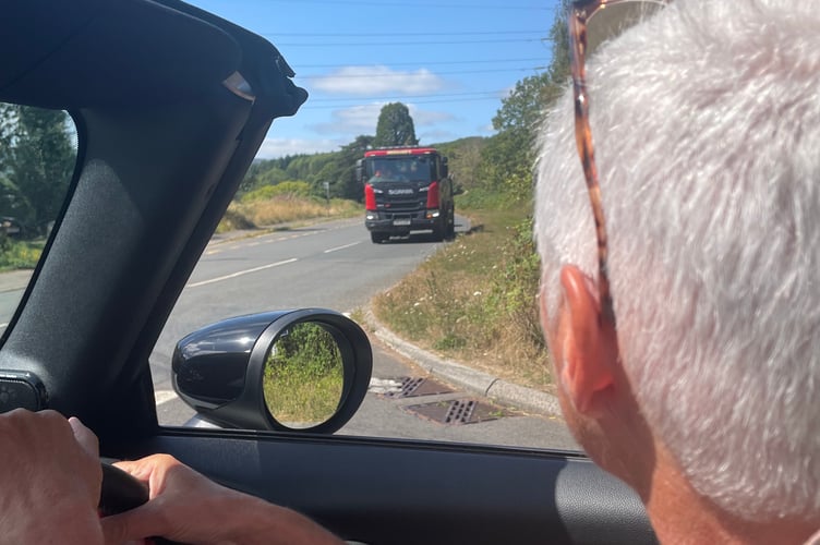 A lorry heading towards Penpergwm