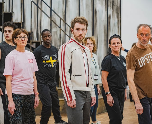 Welsh language debut makes Globe history