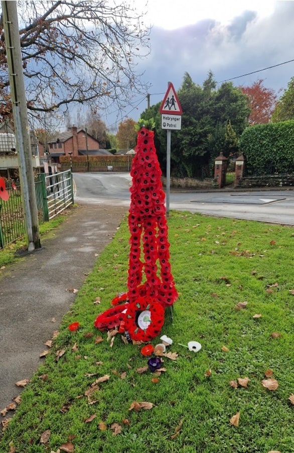 A full-size representation of the proposed Penperlleni war memorial made out of poppies