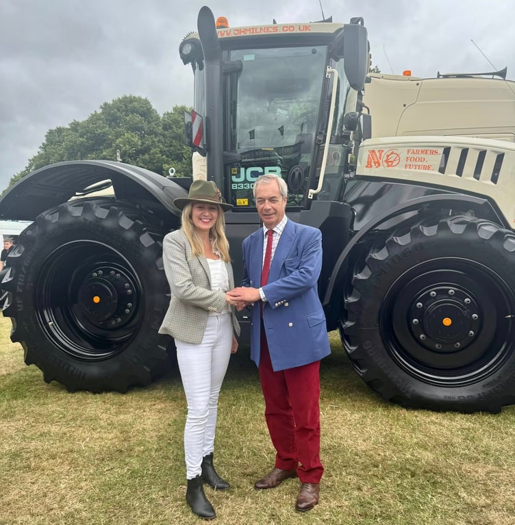 Laura Anne Jones with Nigel Farage at the Royal Welsh Show. Photo Cllr Iain Mcintosh/ Reform