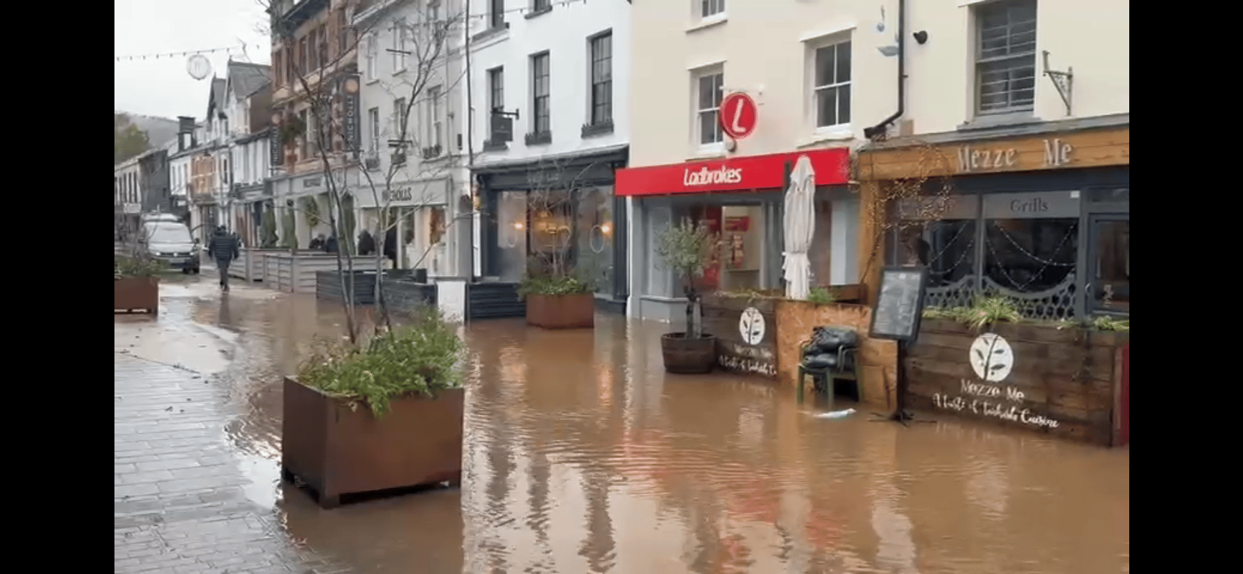 Local people must be prepared for flooding, environment watchdog says ...