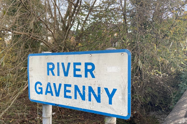 river gavenny sign