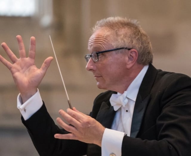 Geraint Bowen conducts final 'Messiah' at Hereford Cathedral