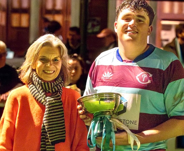 Seth skippers Crawshays to famous win in dad Eddie's memorial game