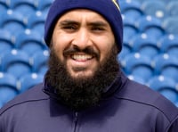 Glamorgan pathways coach signs with Aber 