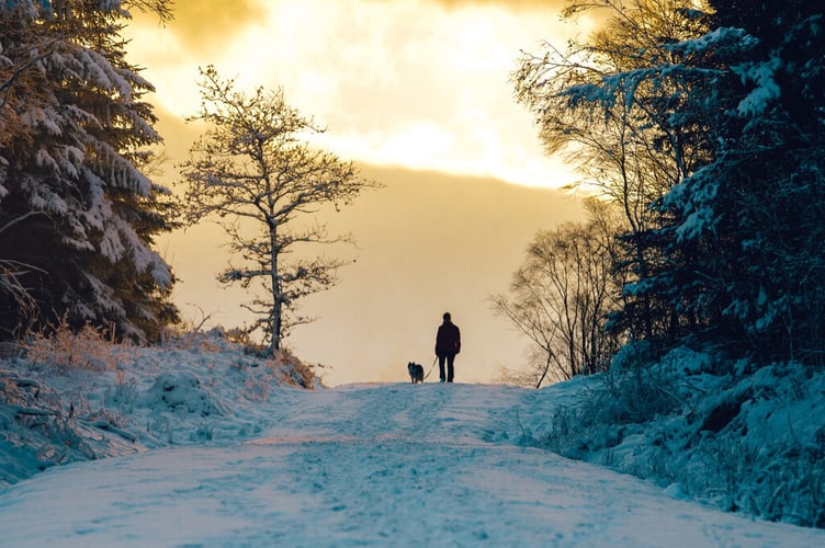 Ten tips from the Countryside Code will help you enjoy Wales’s countryside safely this winter