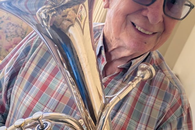 Eric continues Abergavenny's Christmas tradition with Salvation Army 