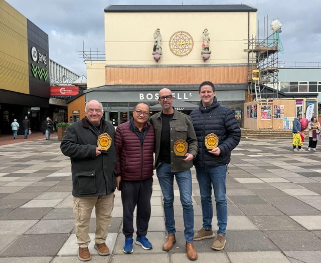 Reform councillors honoured by Welsh Gurkhas