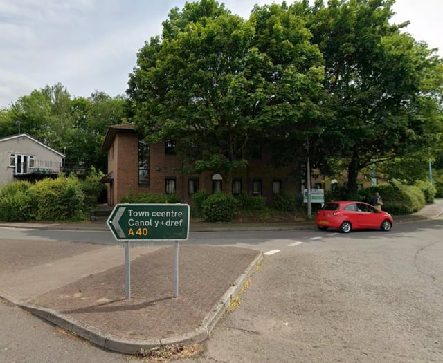 Brecon Road offices to become apartments