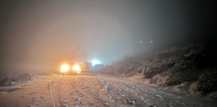 WATCH: Motorist abandons car and makes her way down Keepers on foot 