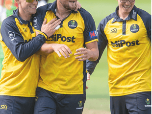 Tom signs two-year Glam deal after Pakistan skipper scalp