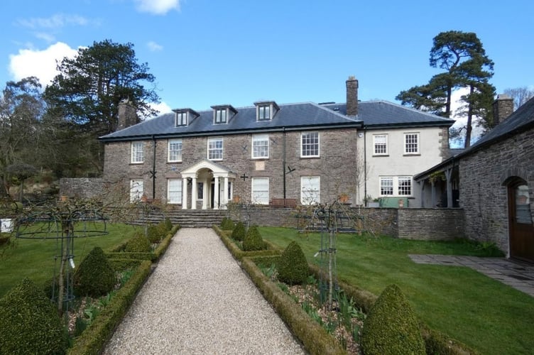 Great Camptson House