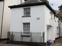 Planning row over Grade II listed Usk stables resolved