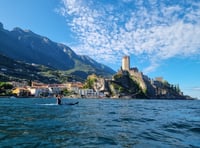 
Keen kayaker Brad takes to the lake and breaks Guinness World Record 