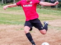 Mardy all a-Glo after 4-2 win away to high-flyers
