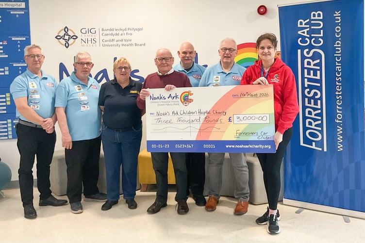 David Price, Kelvyn and Shirley Saunders, John Thomas, Wayne Cartwright, Paul Willetts and Kath Fisher (Noah's Ark Children's Hospital) at the charity donation